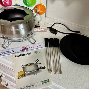 Cuisinart Silver and Black Cookware Set
